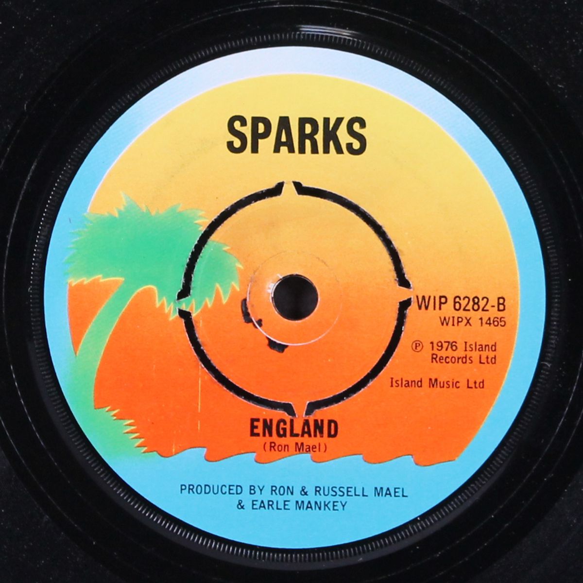i want to hold your hand / england by SPARKS