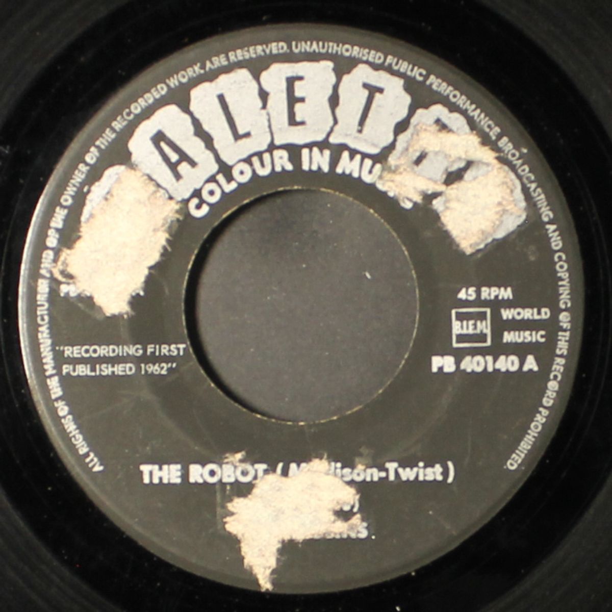 the robot / relax by COUSINS