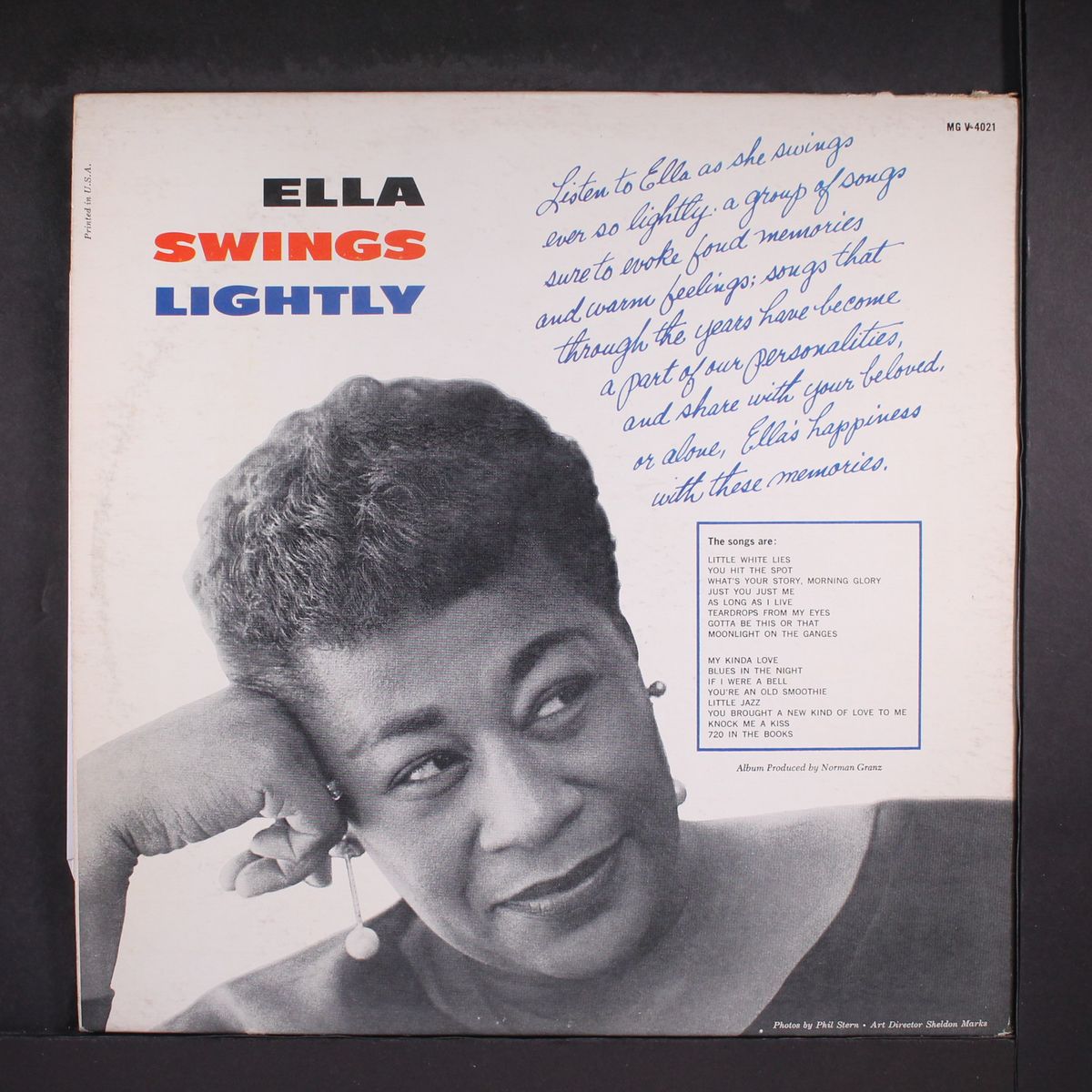 ella swings lightly by ELLA FITZGERALD
