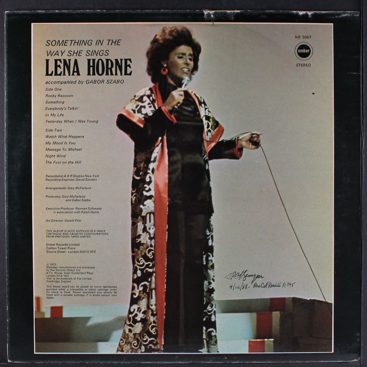 something in the way she sings by LENA HORNE