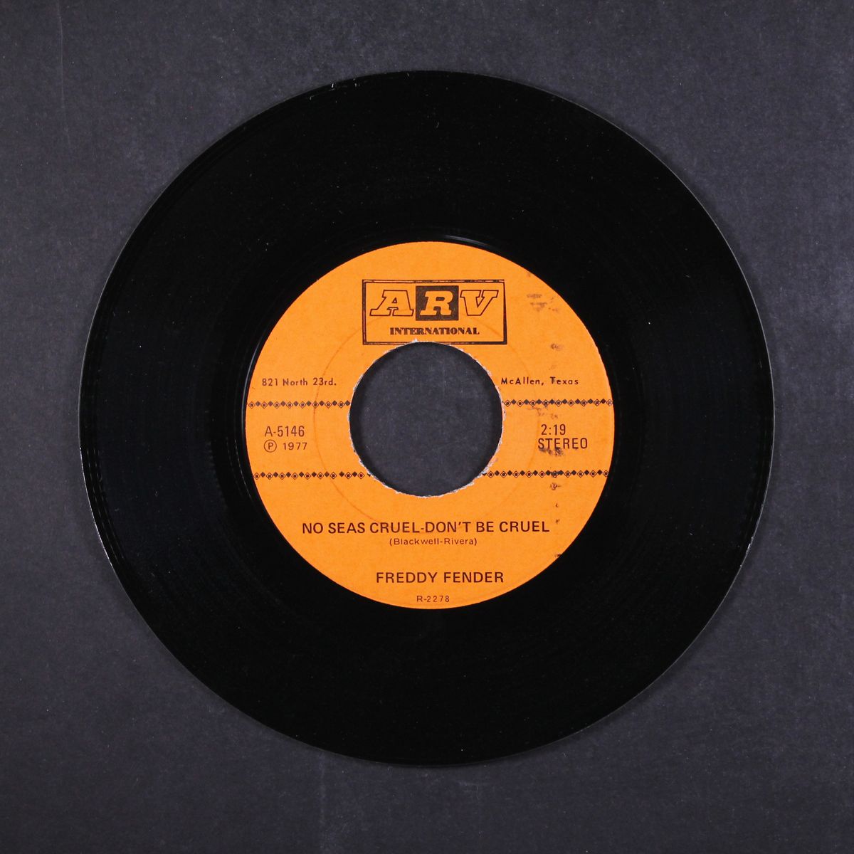 jailhouse rock / don't be cruel by FREDDY FENDER