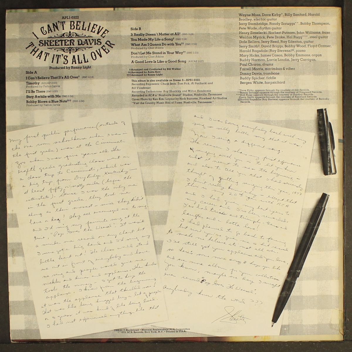 i can't believe that it's all over by SKEETER DAVIS