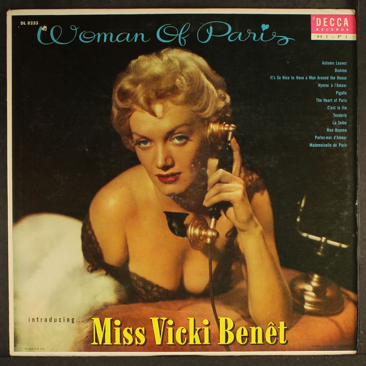 woman of paris by VICKI BENET