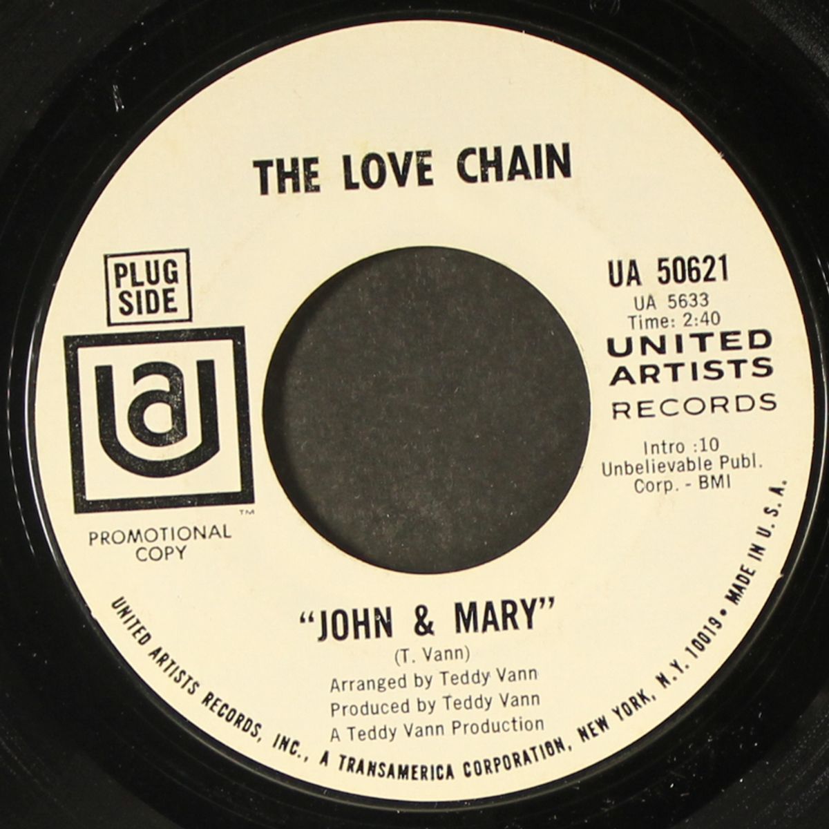 sensative vibrations / john & mary by LOVE CHAIN