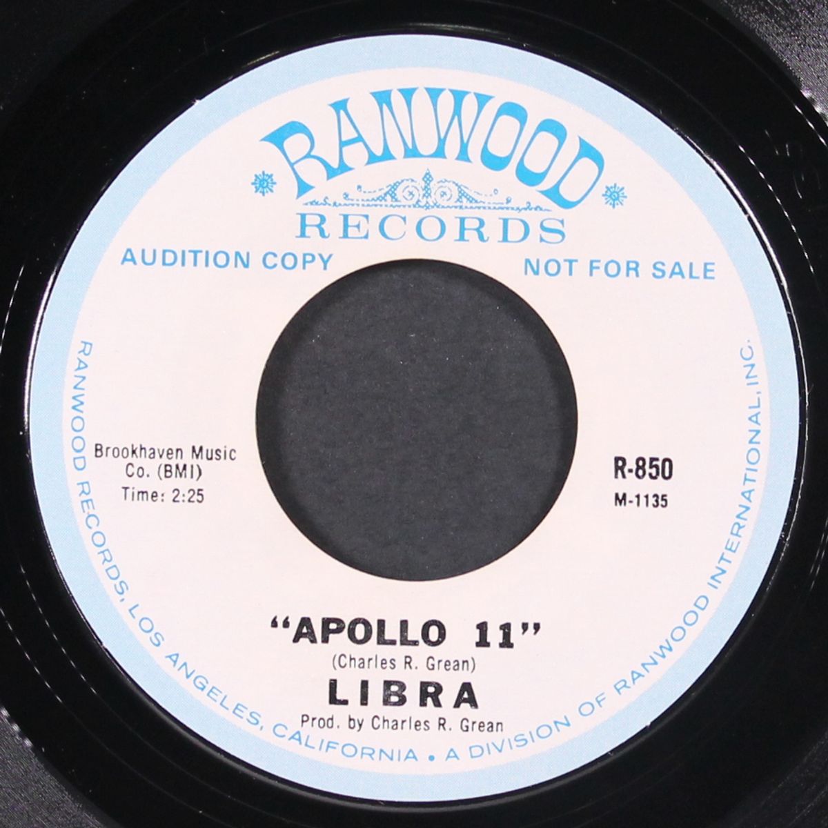 apollo 11 / moonwalk by LIBRA