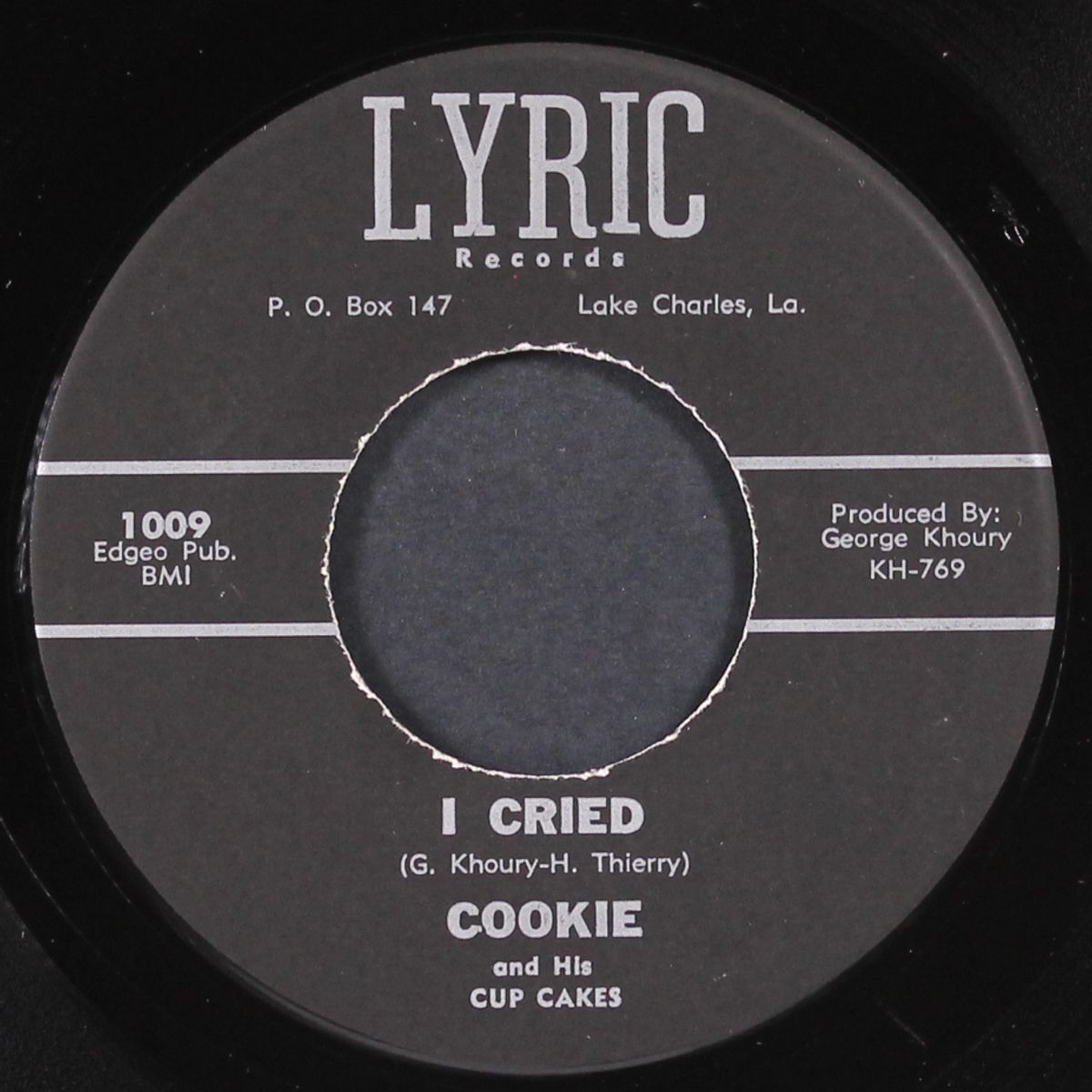 breaking up is hard to do / i cried by COOKIE & CUP CAKES