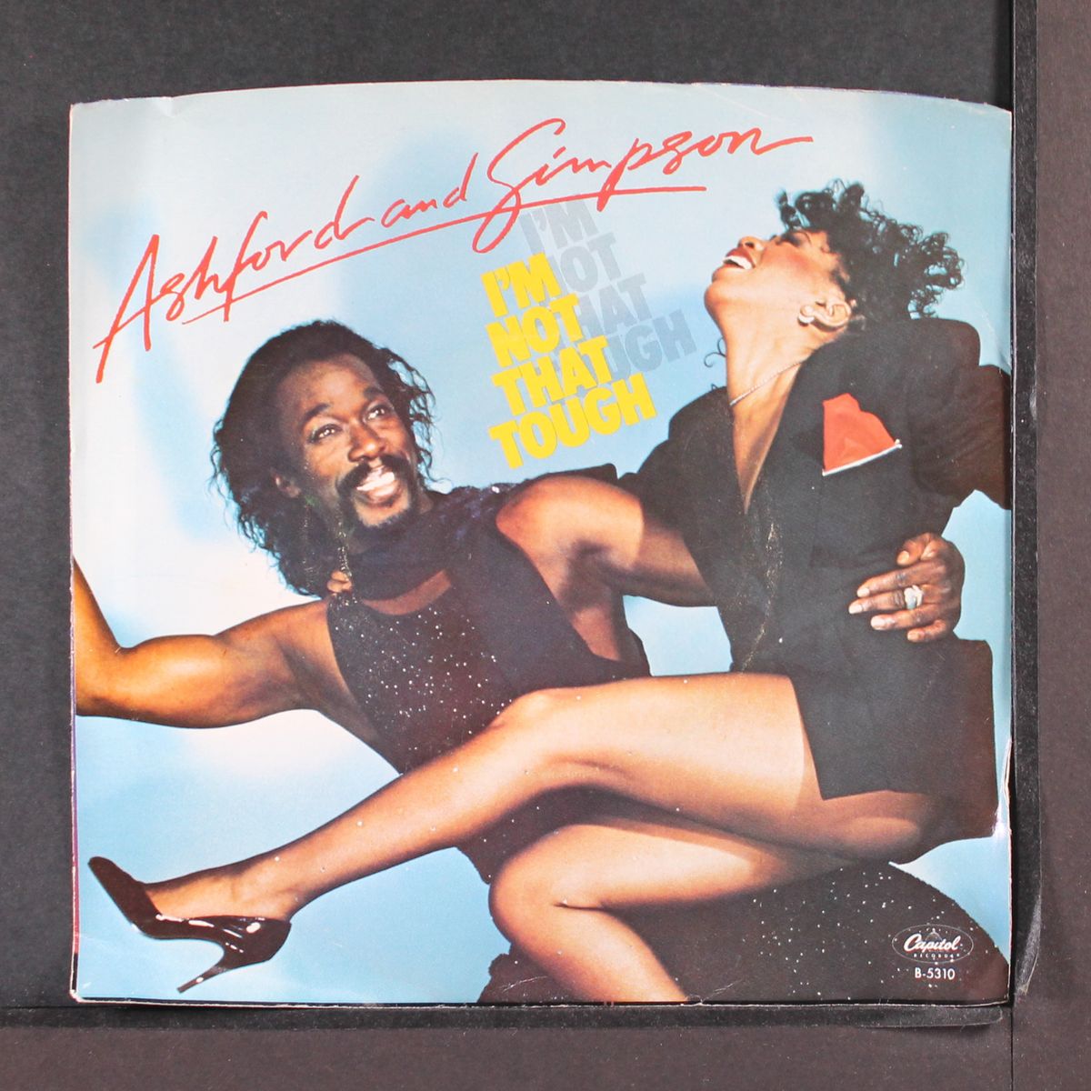 i'm not that tough by ASHFORD & SIMPSON