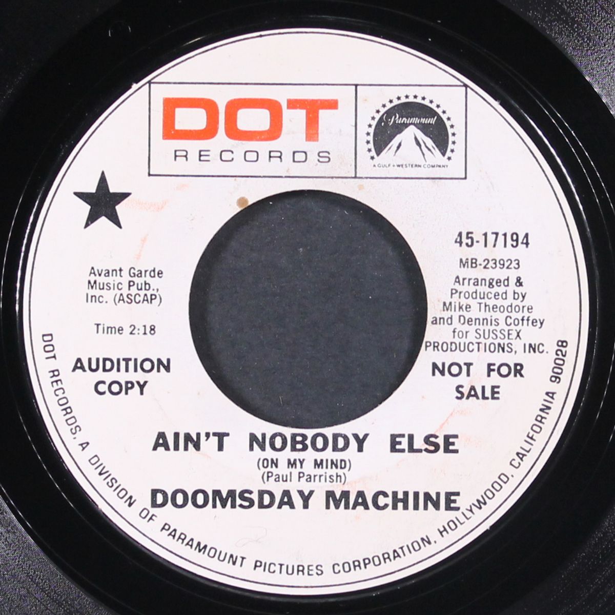 ain't nobody else / too late to rectify by DOOMSDAY MACHINE
