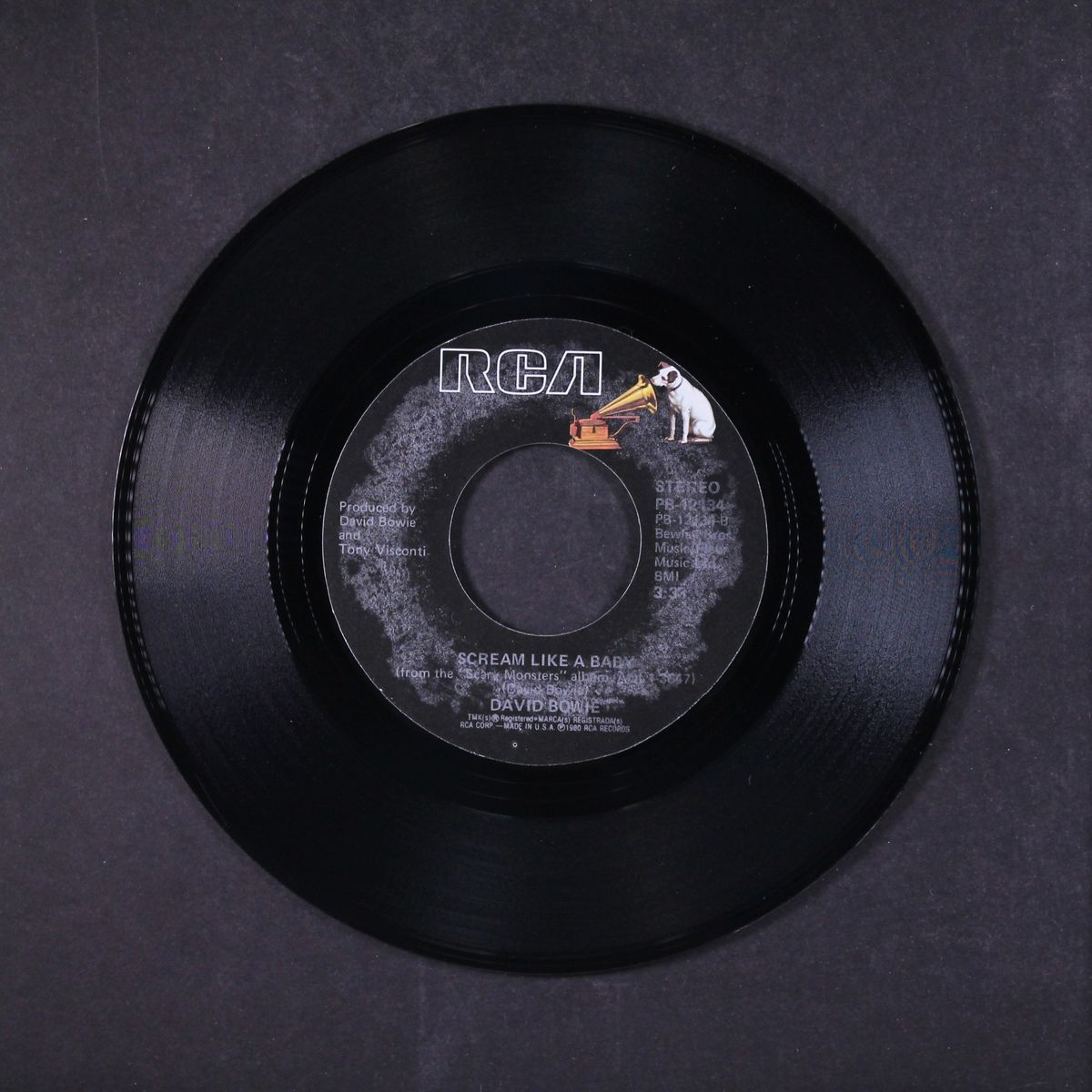 fashion / scream like a baby by DAVID BOWIE