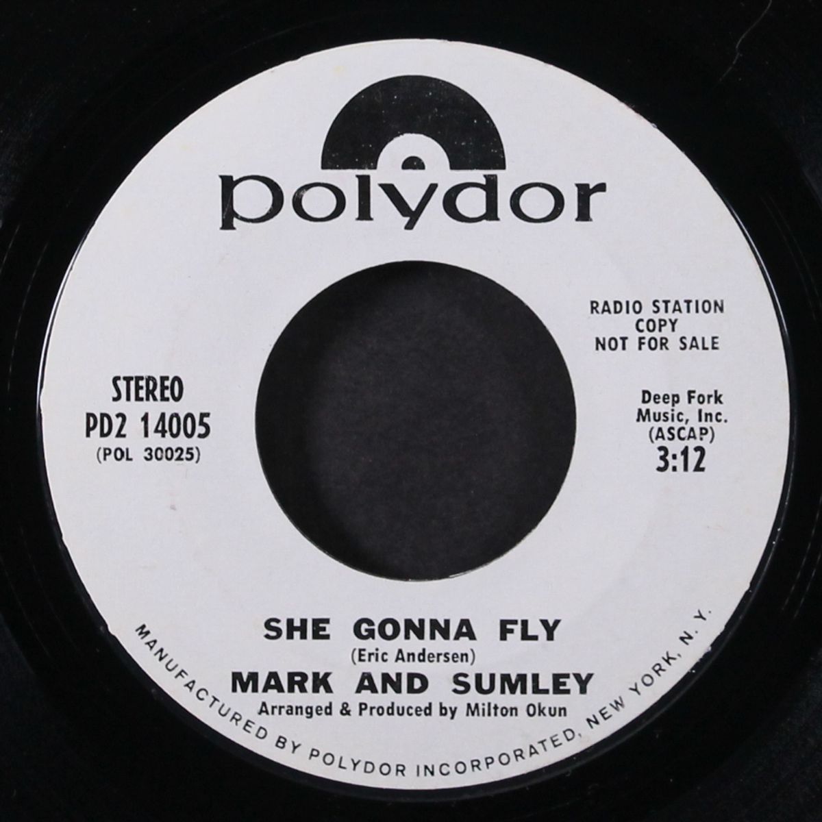 sincere replies / she gonna fly by MARK & SUMLEY