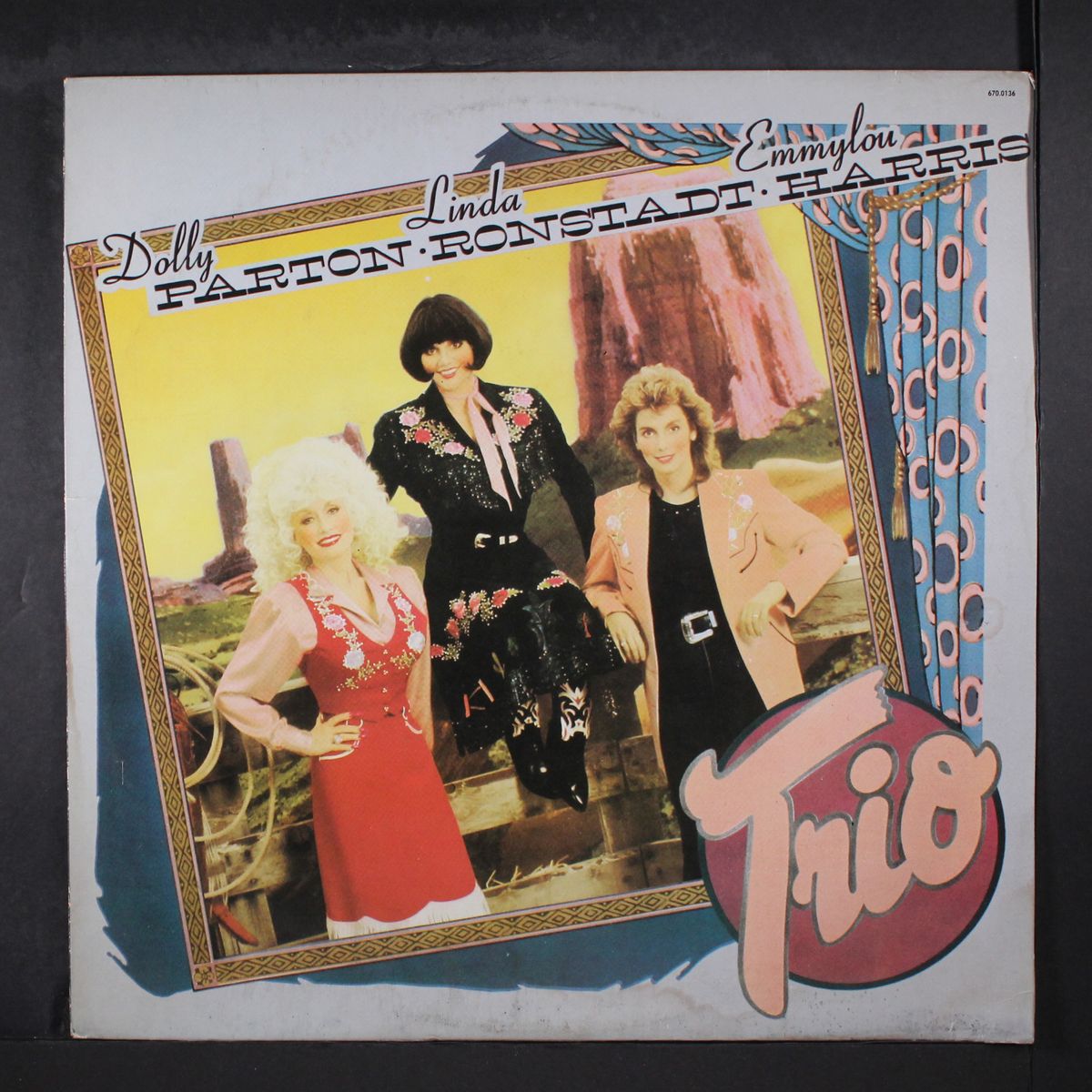 trio by DOLLY PARTON, RONSTADT, HARRIS