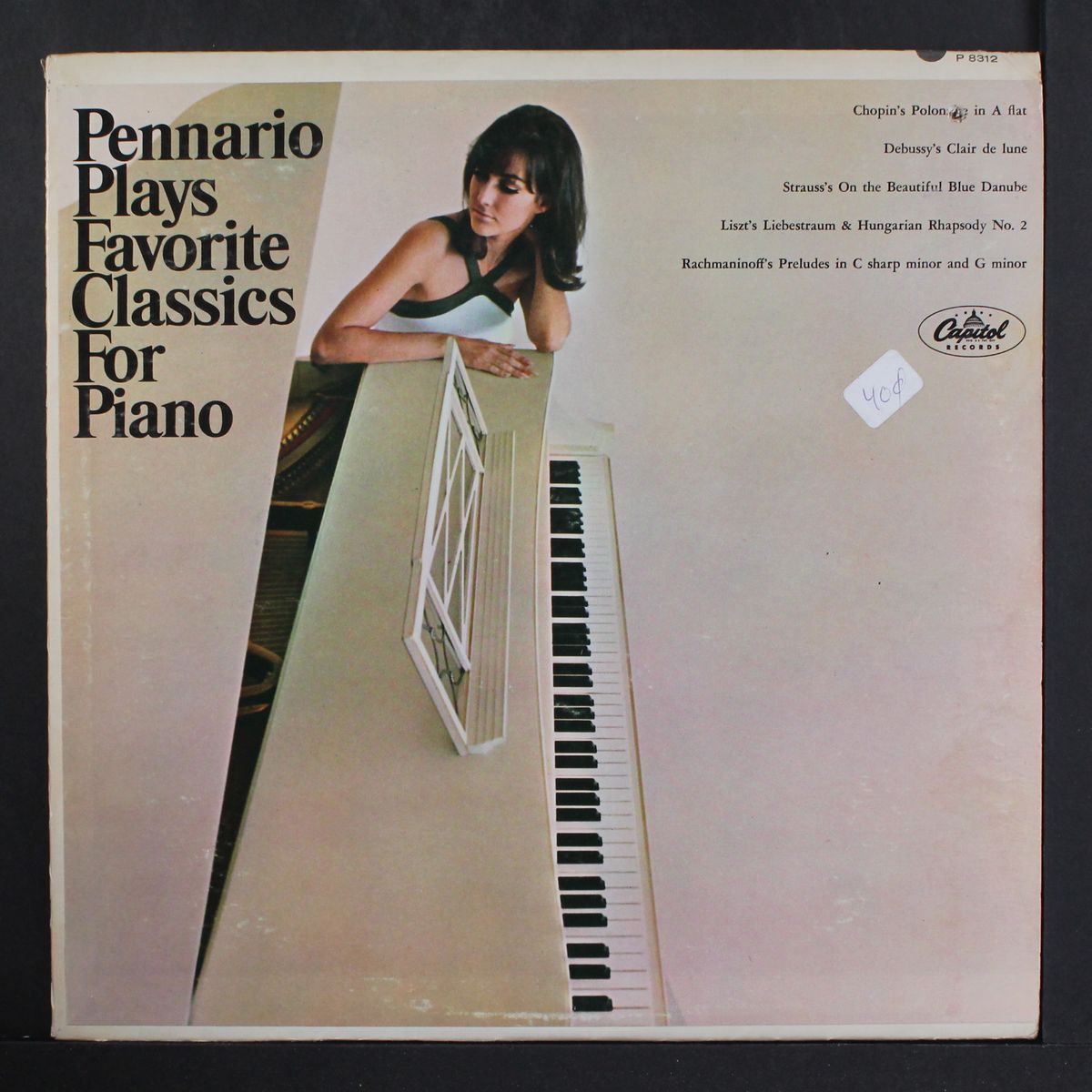 plays favorite classics for piano by LEONARD PENNARIO