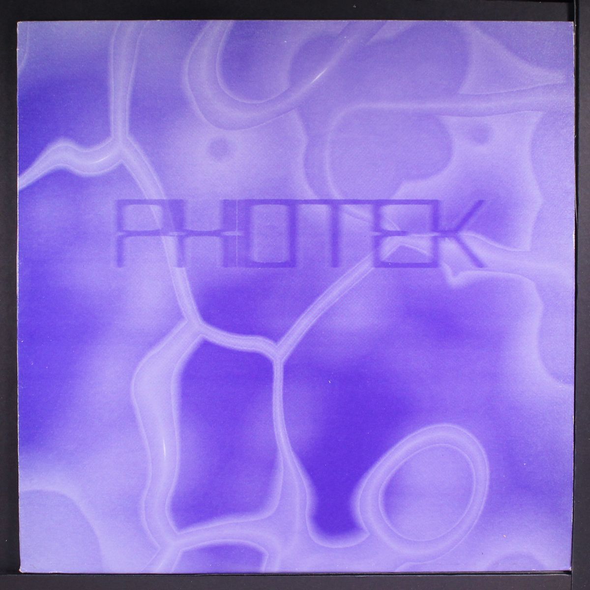 t-raenon by PHOTEK