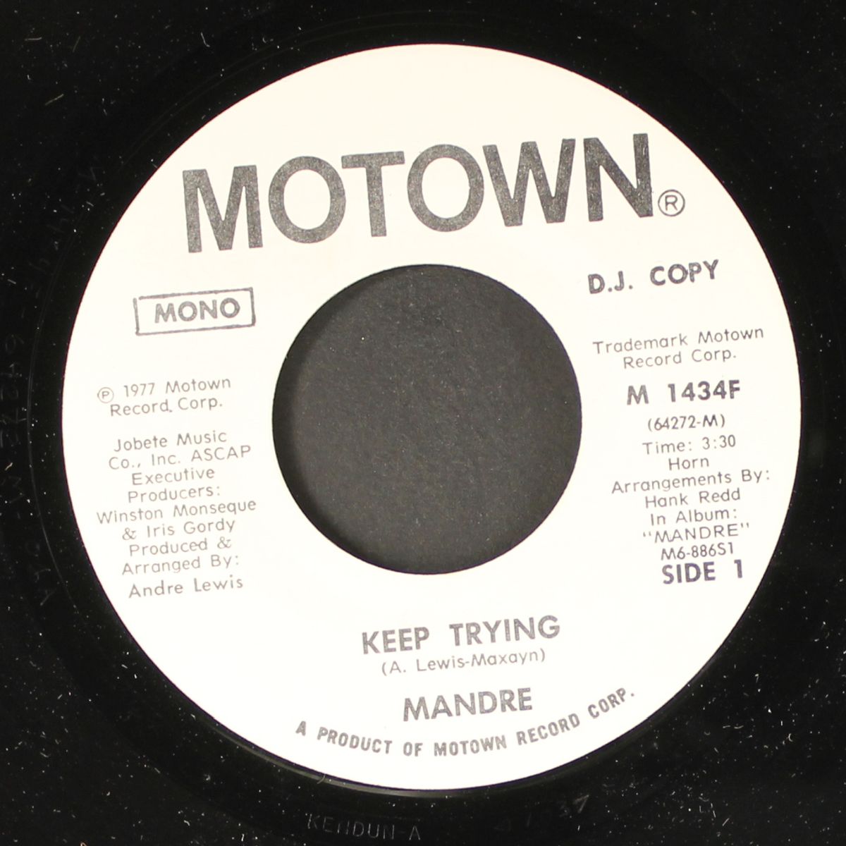 keep tryin' / mono by MANDRE