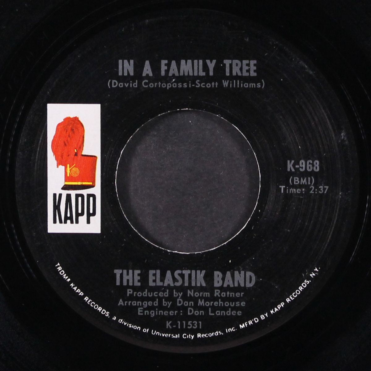 tunesmith / in a family tree by ELASTIK BAND