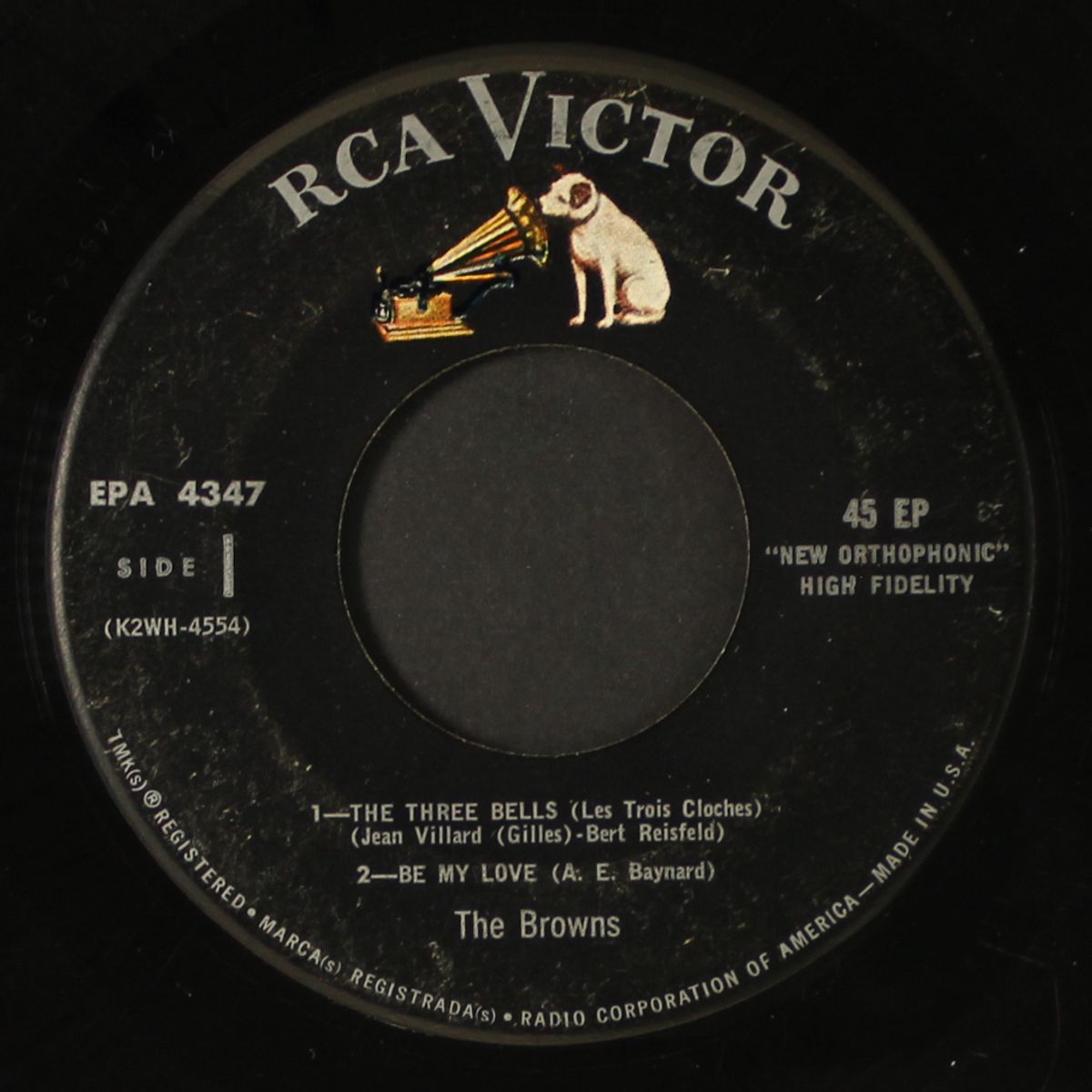 sing the 3 bells by BROWNS