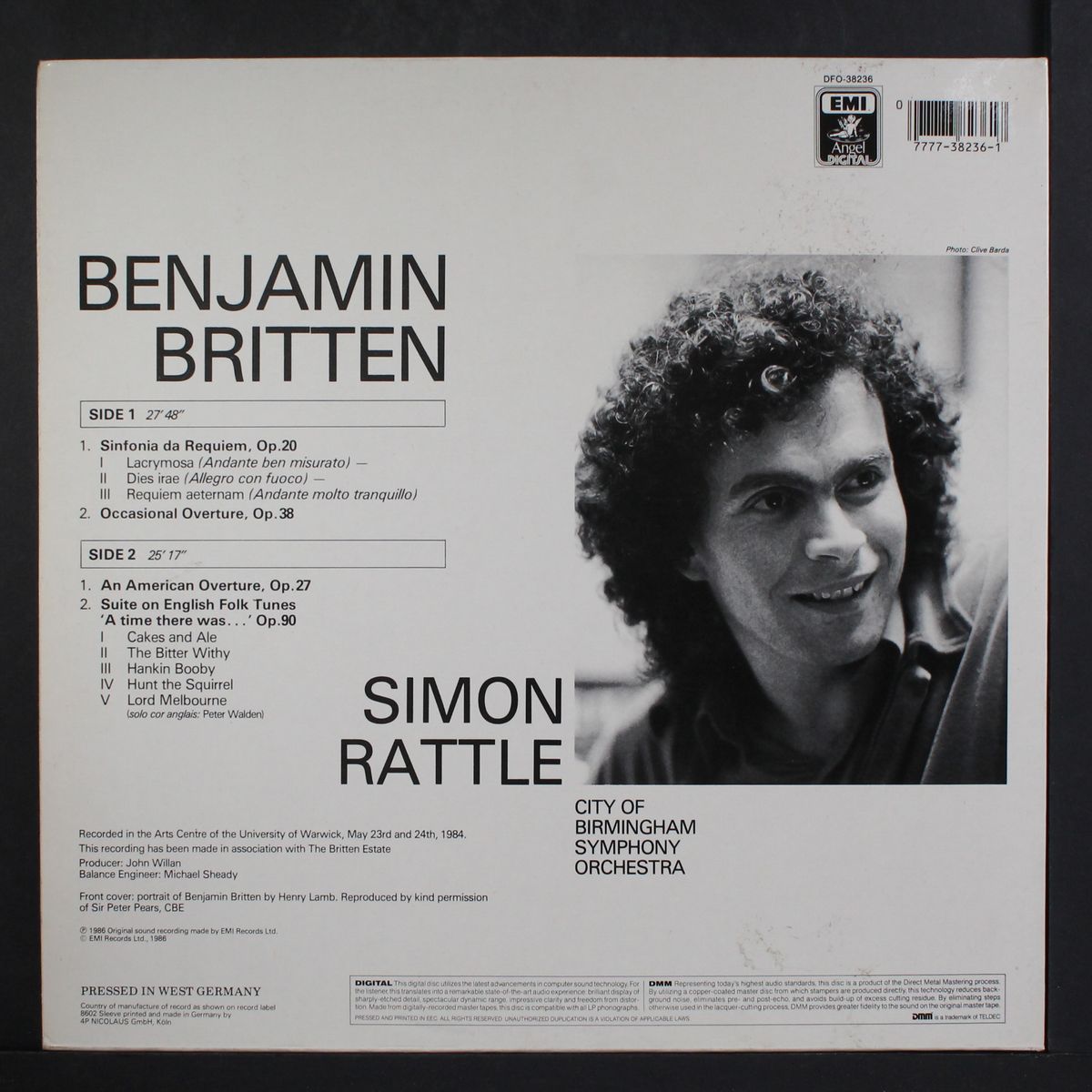 britten: sinfonia da requiem by SIMON RATTLE