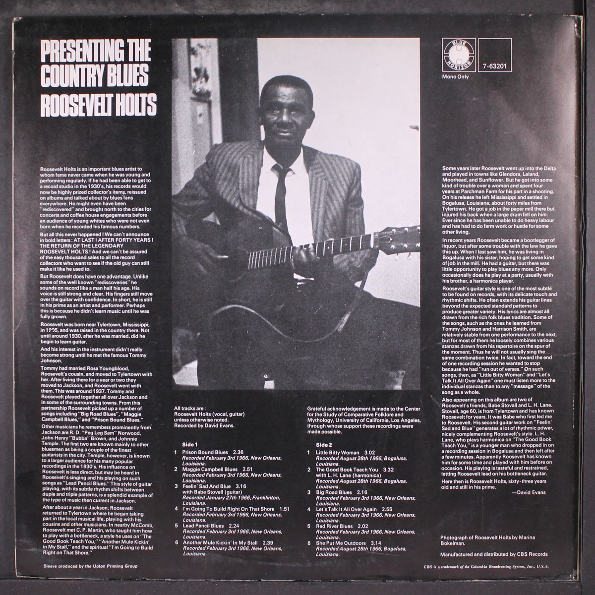 presenting the country blues by ROOSEVELT HOLTS