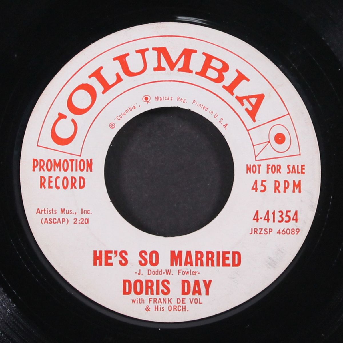 love me in the daytime / he's so married by DORIS DAY