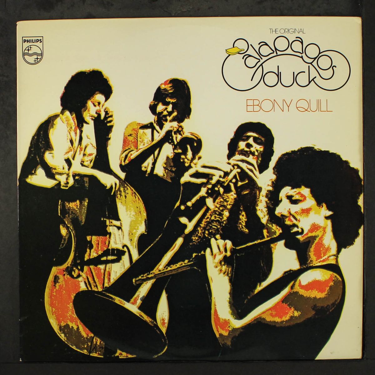 ebony quill by GALAPAGOS DUCK