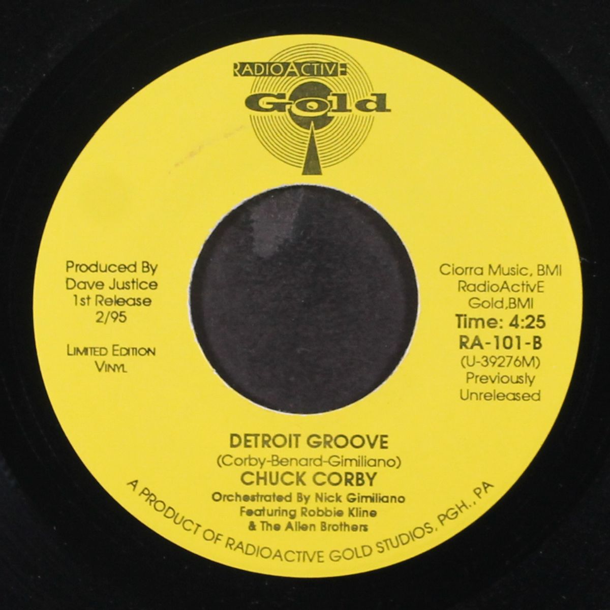 detroit groove / comes love by CHUCK CORBY