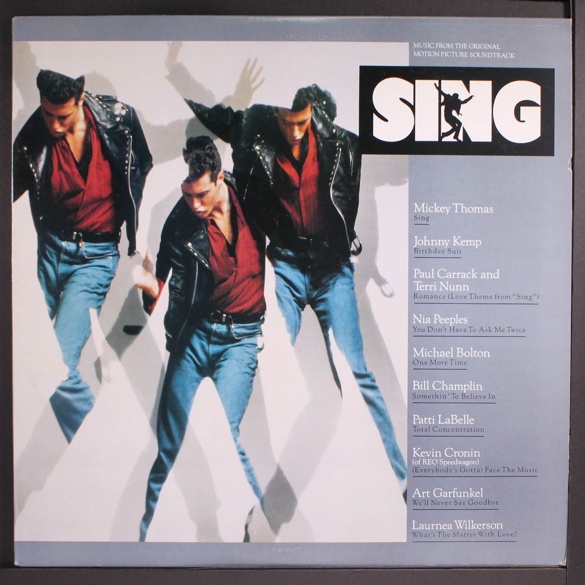 sing by SOUNDTRACK
