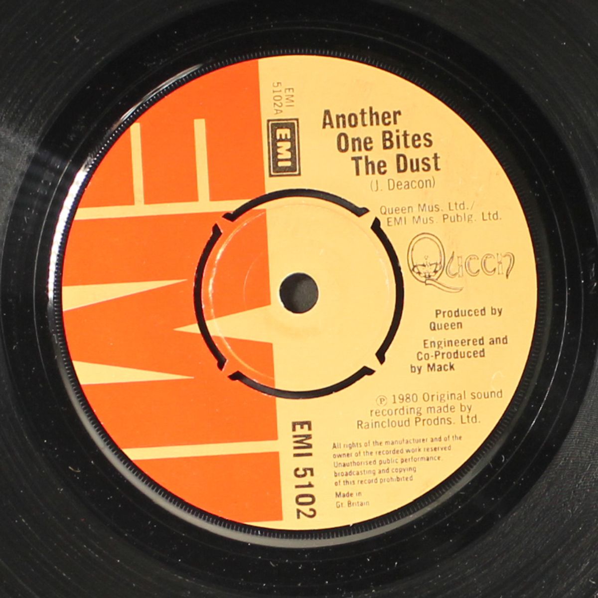 another one bites the dust / dragon attack by QUEEN