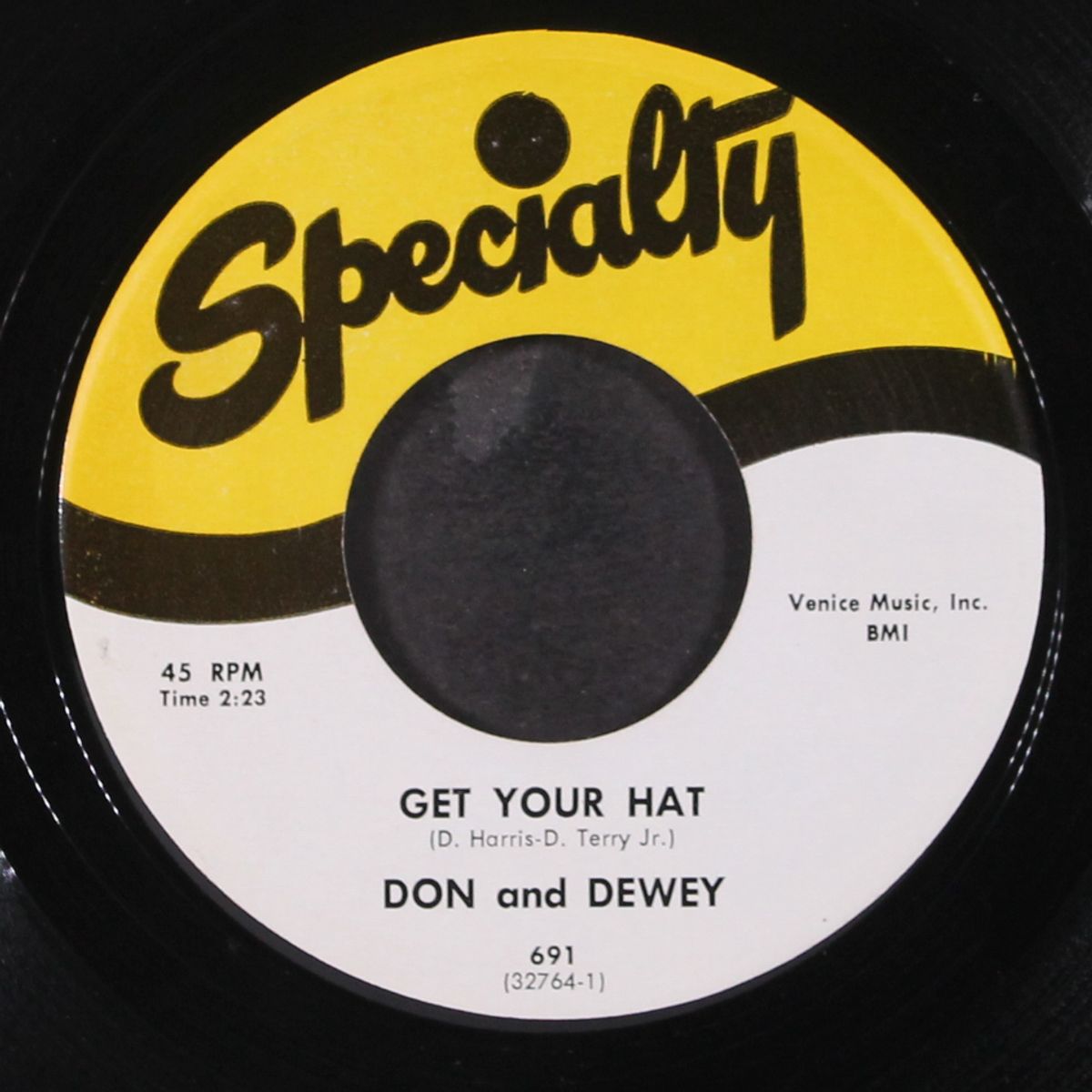 annie lee / get your hat by DON & DEWEY