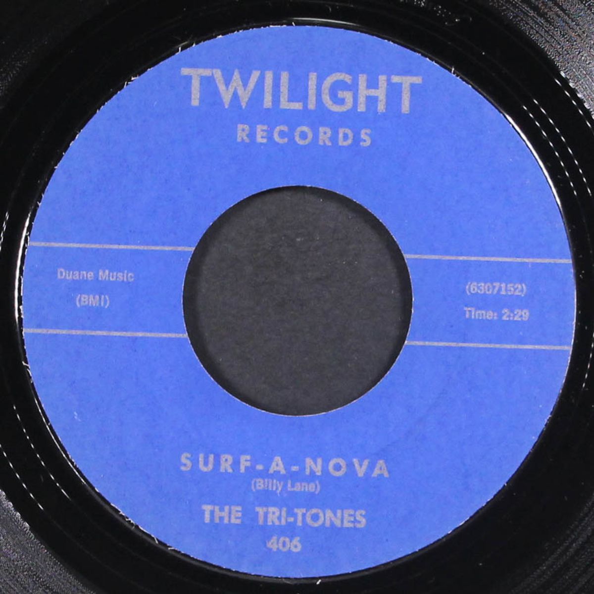 kiss and run / surf-a-nova by TRI-TONES