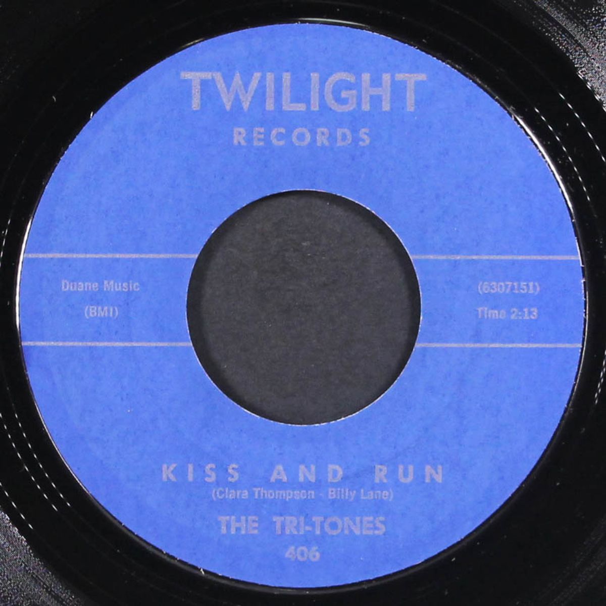 kiss and run / surf-a-nova by TRI-TONES