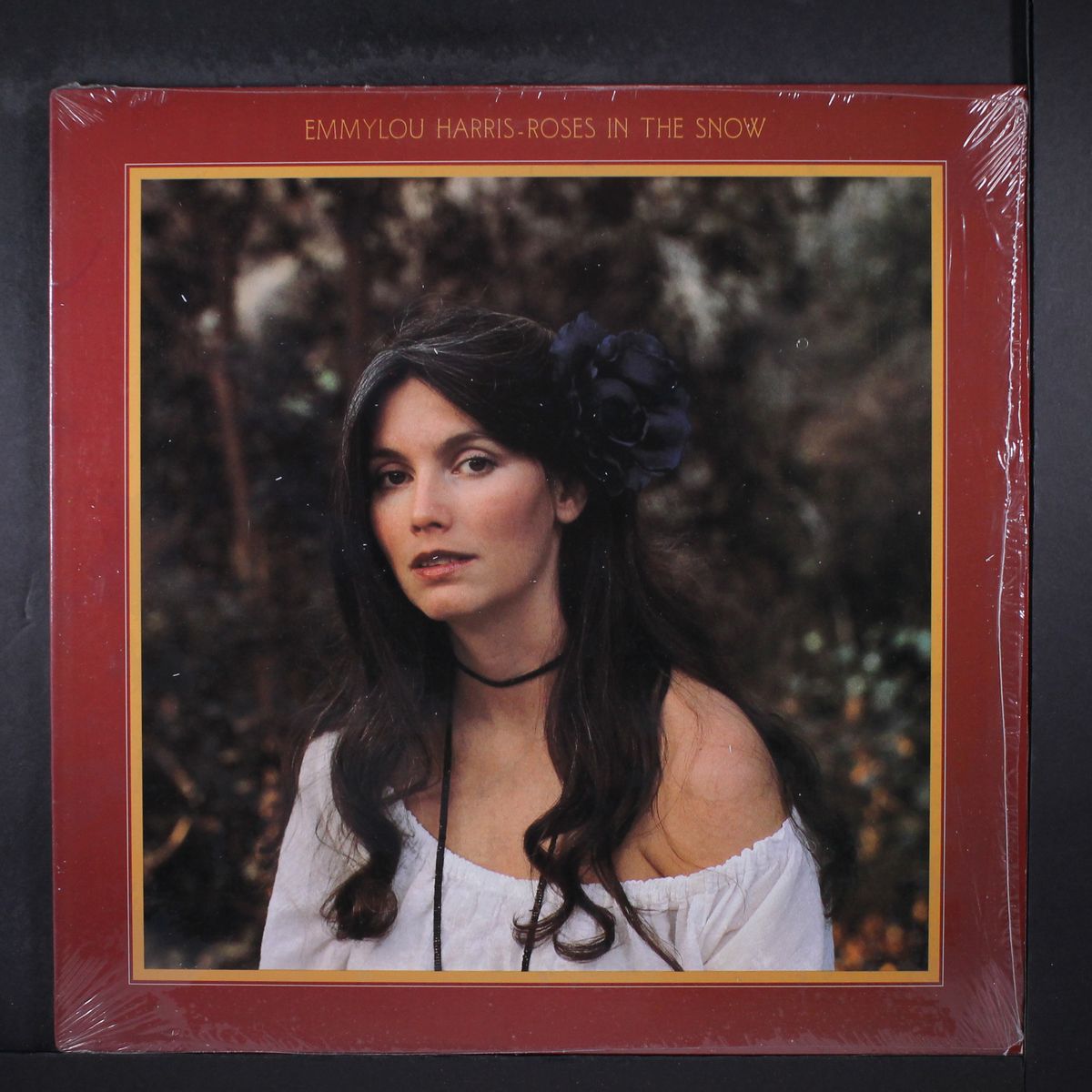roses in the snow by EMMYLOU HARRIS