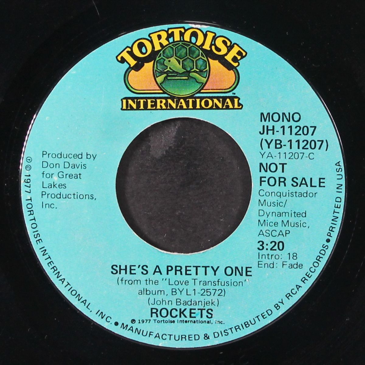 she's a pretty one / mono by ROCKETS