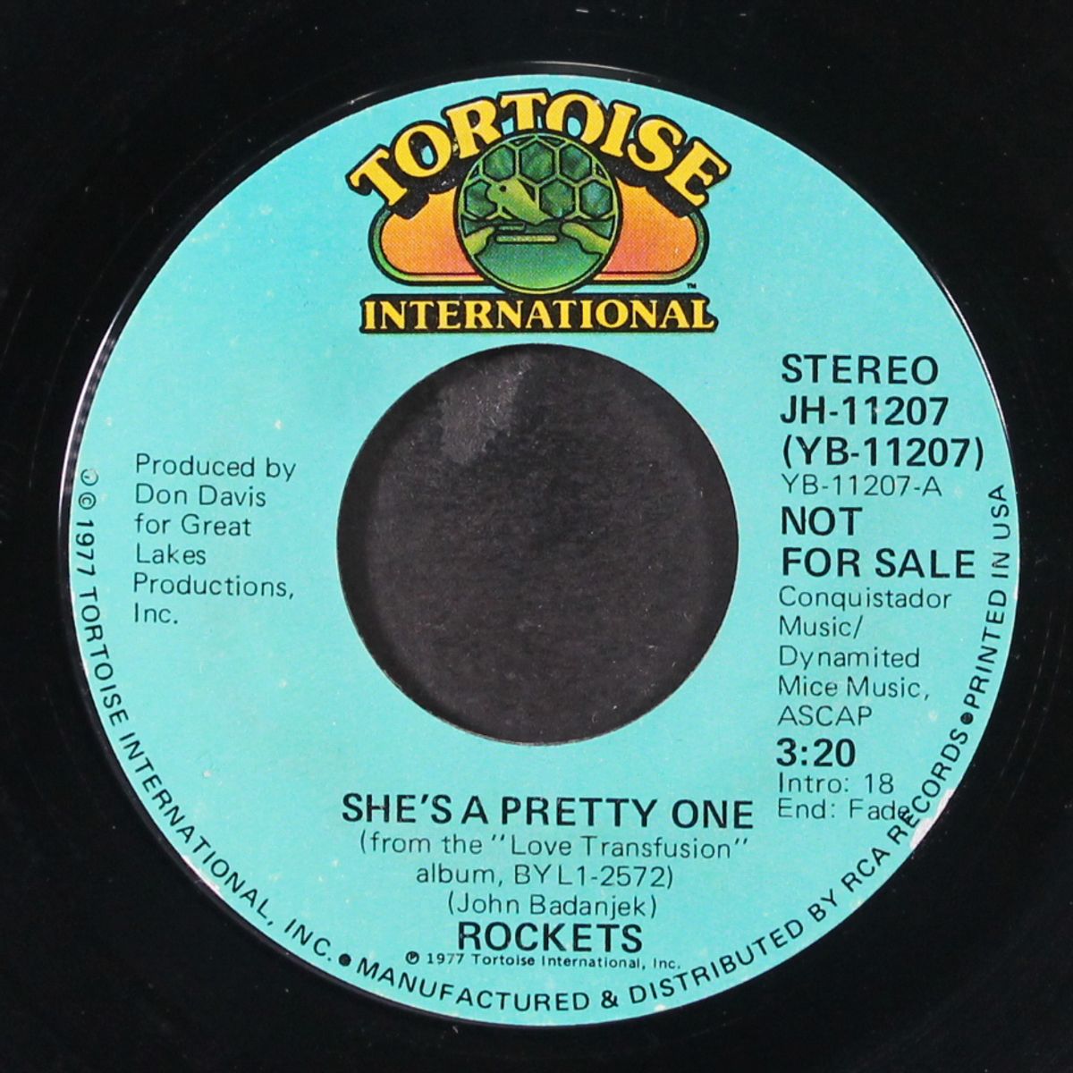 she's a pretty one / mono by ROCKETS