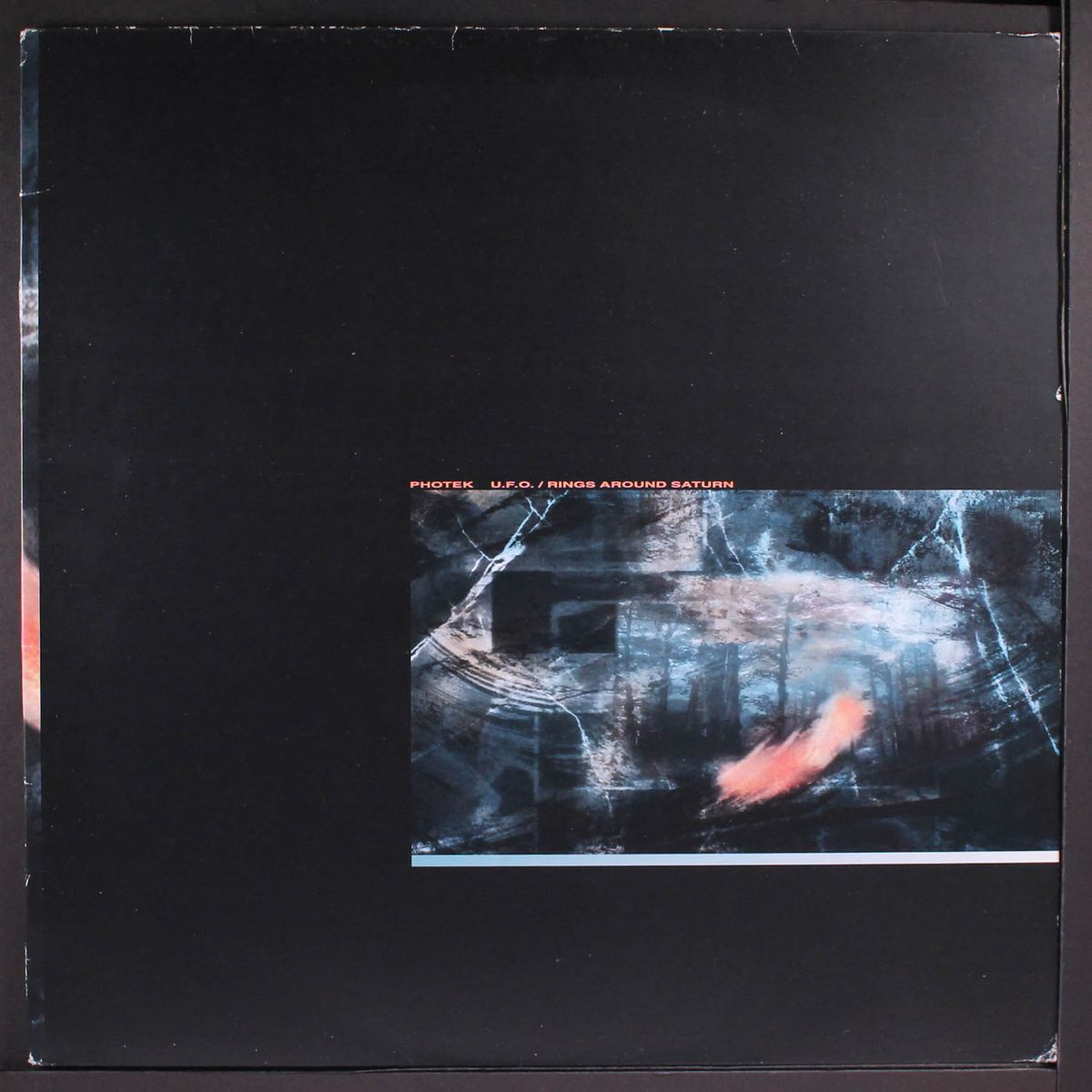u.f.o. / rings around saturn by PHOTEK