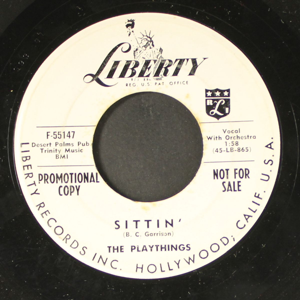 lipstick / sittin' by PLAYTHINGS