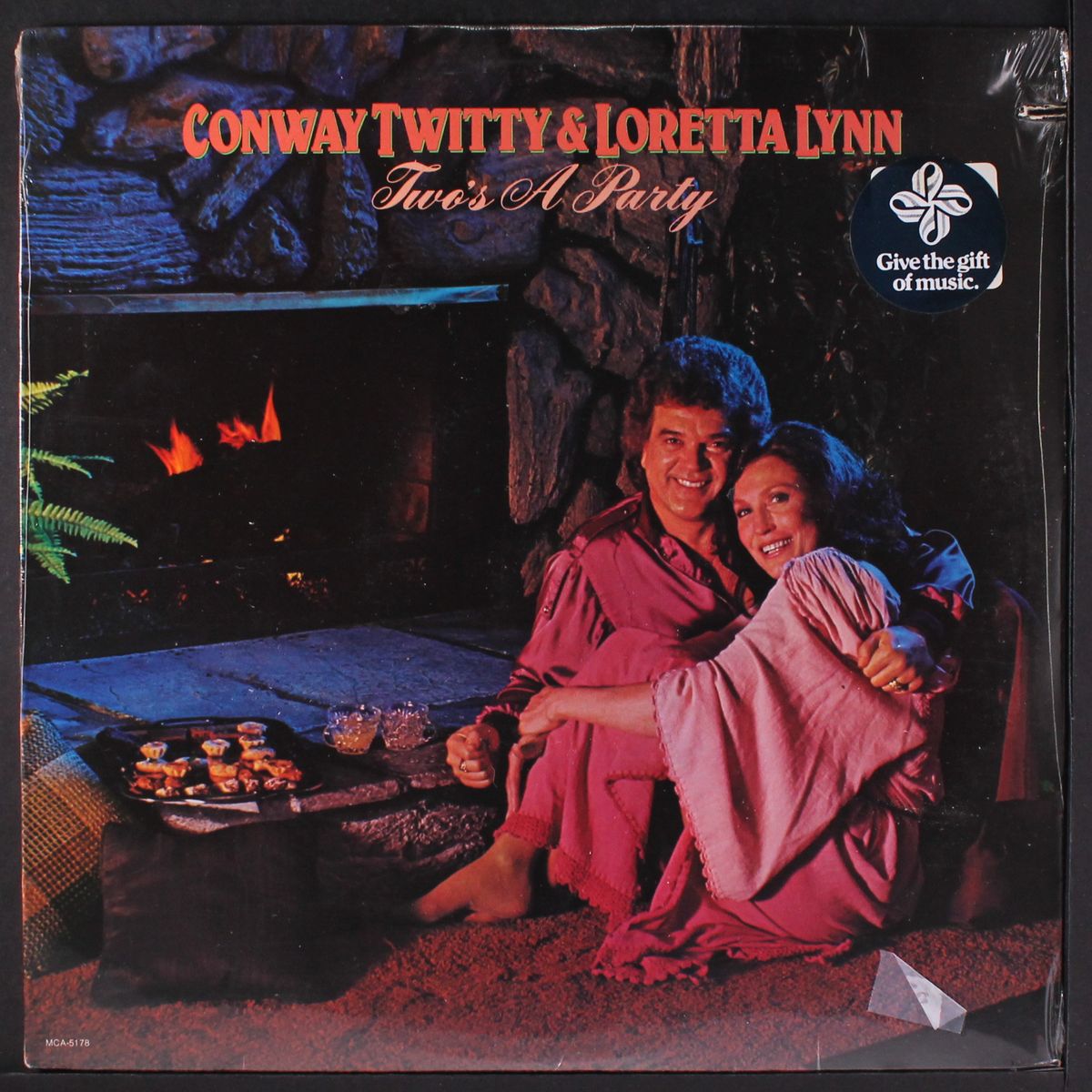 two's a party by CONWAY TWITTY & LORETTA LYNN