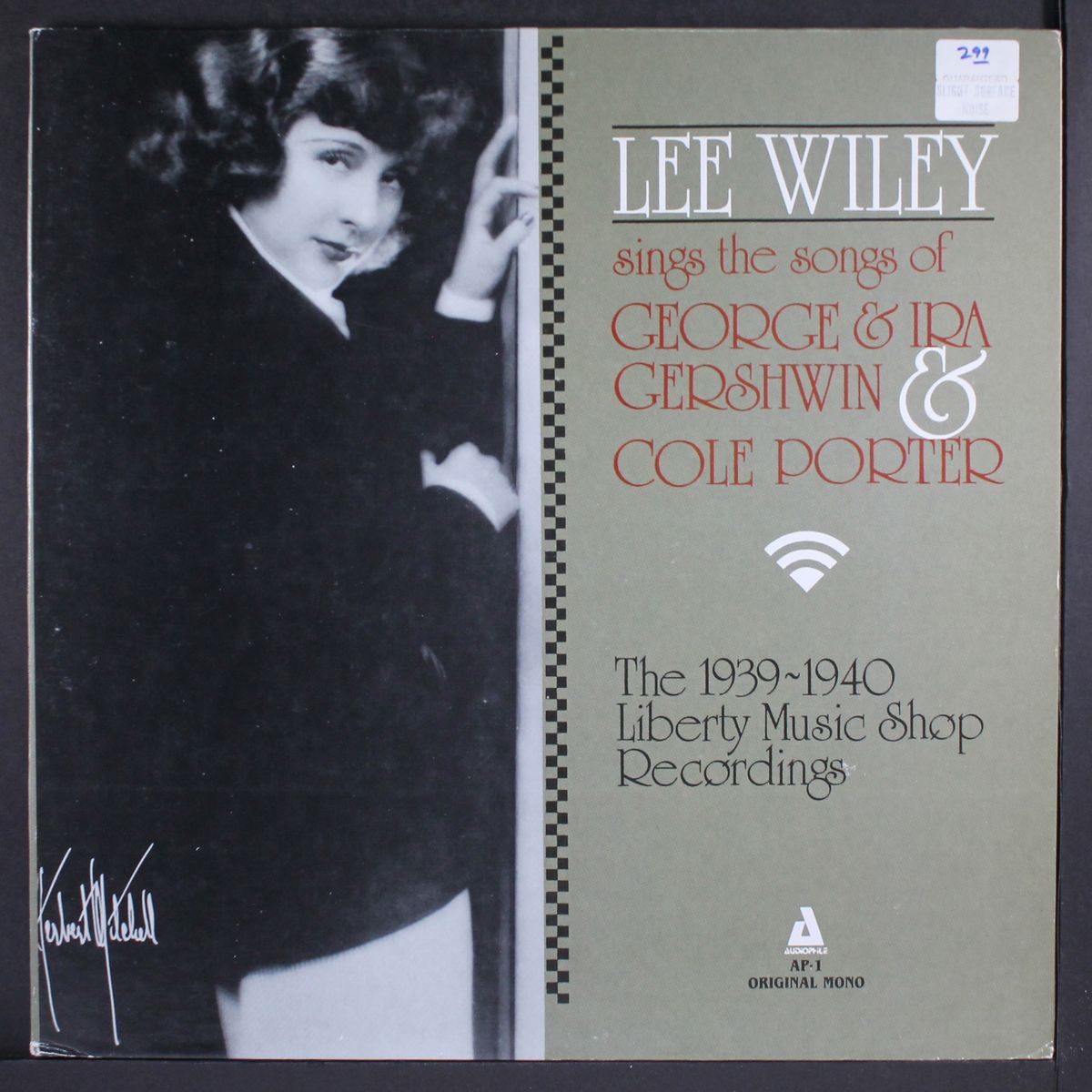 sings the songs of gershwin & porter by LEE WILEY