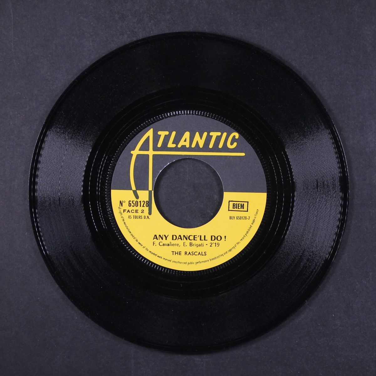 a ray of hope / any dance'll do by RASCALS