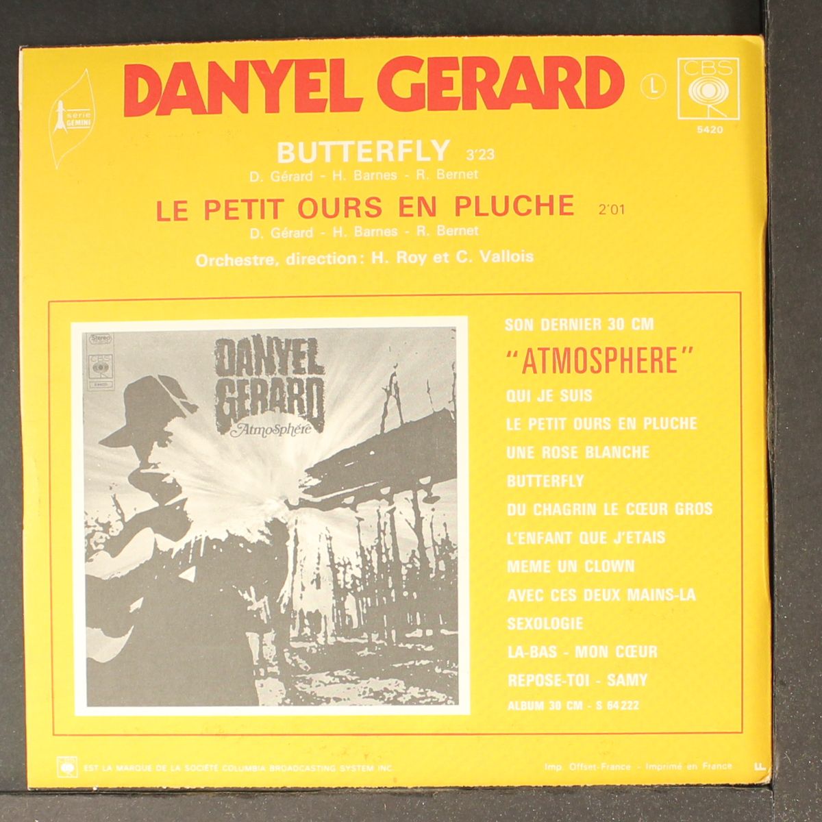 butterfly / le petit ours en pluche by DANYEL GERARD