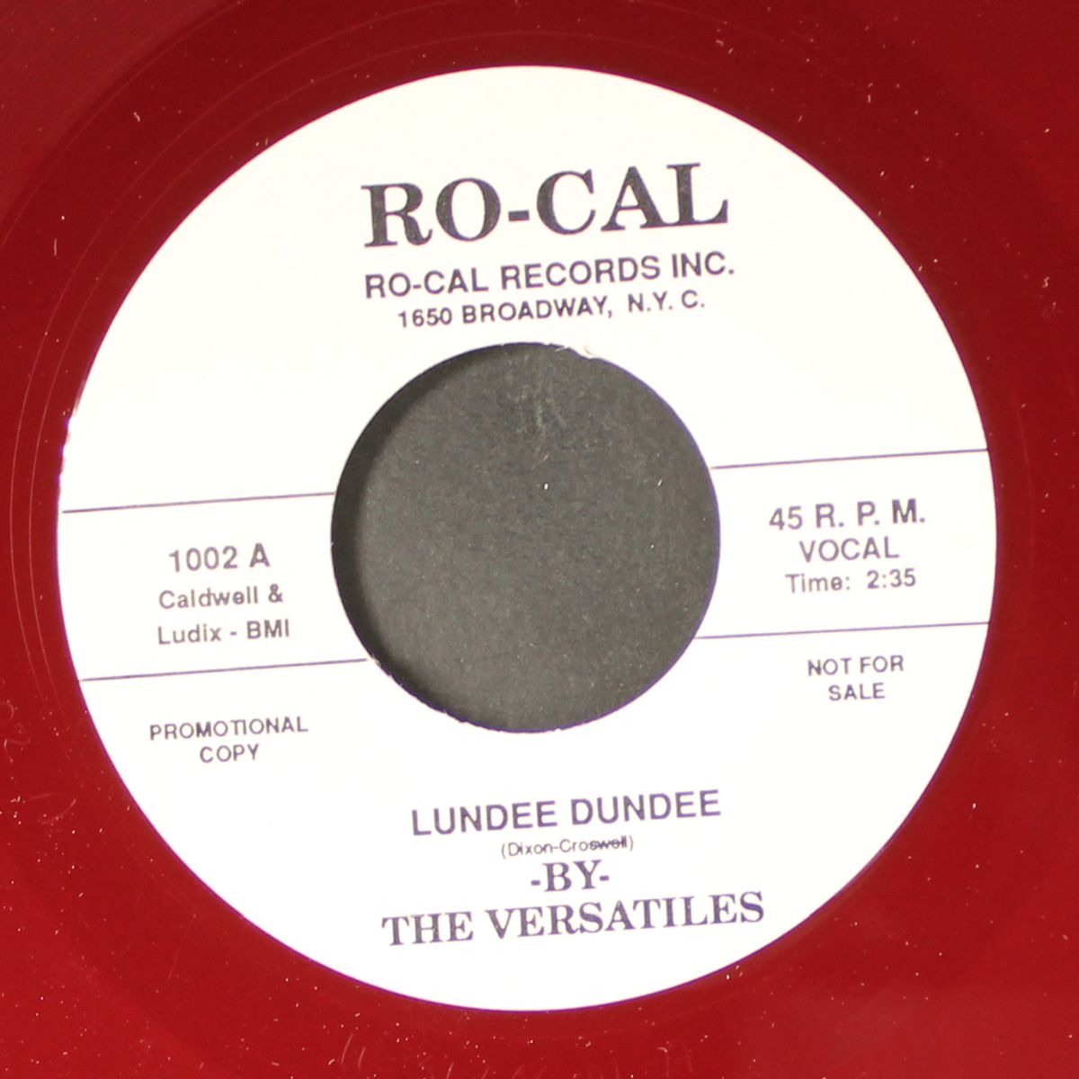 lundee dundee / whisper in your ear by VERSATILES