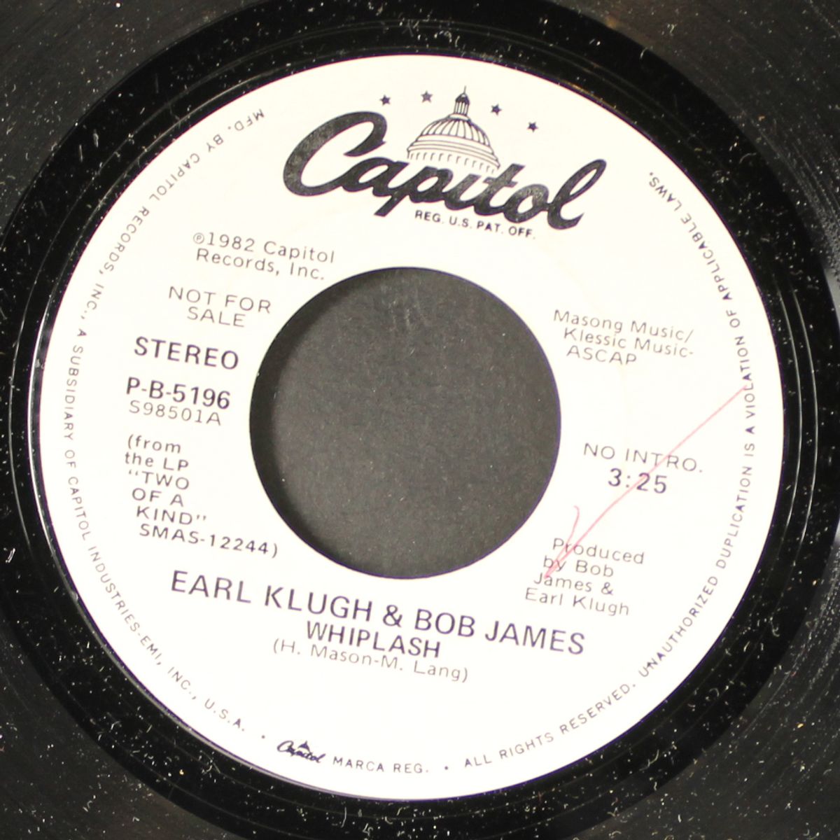 whiplash / same by EARL KLUGH & BOB JAMES