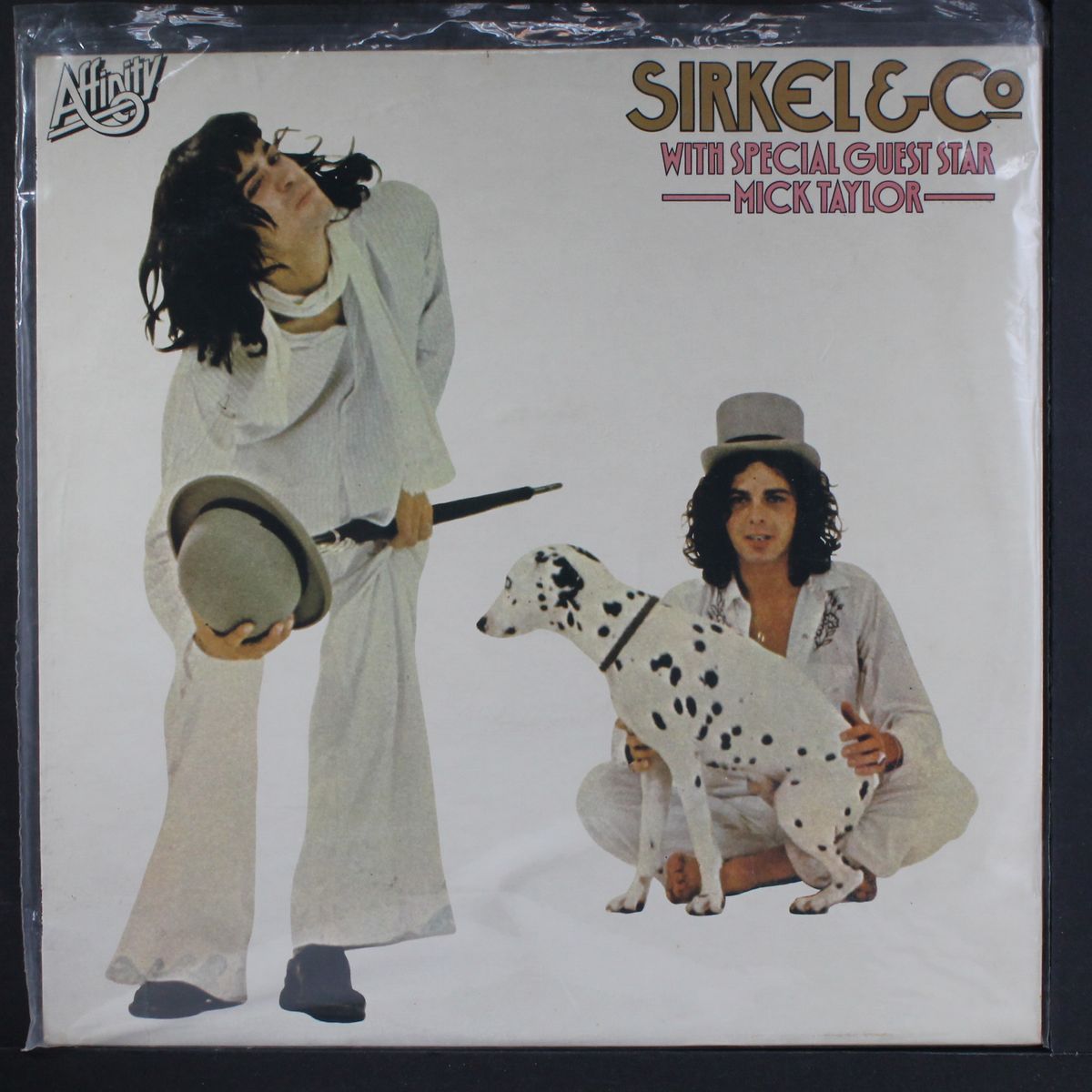 sirkel & co. by SIRKEL & CO.