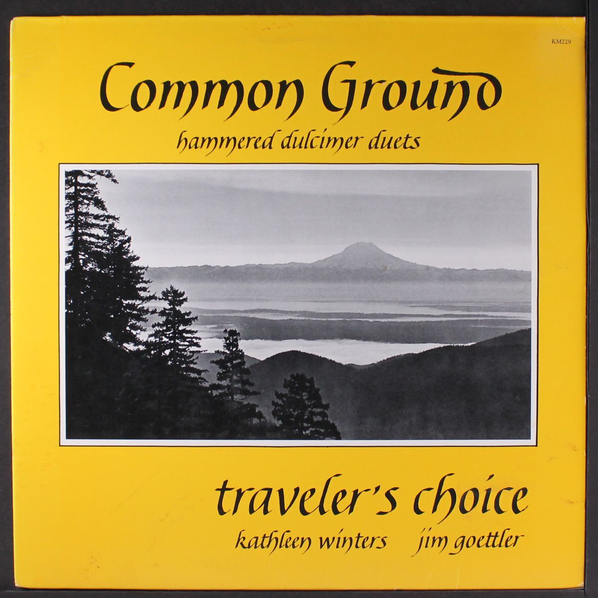 traveler's choice by COMMON GROUND