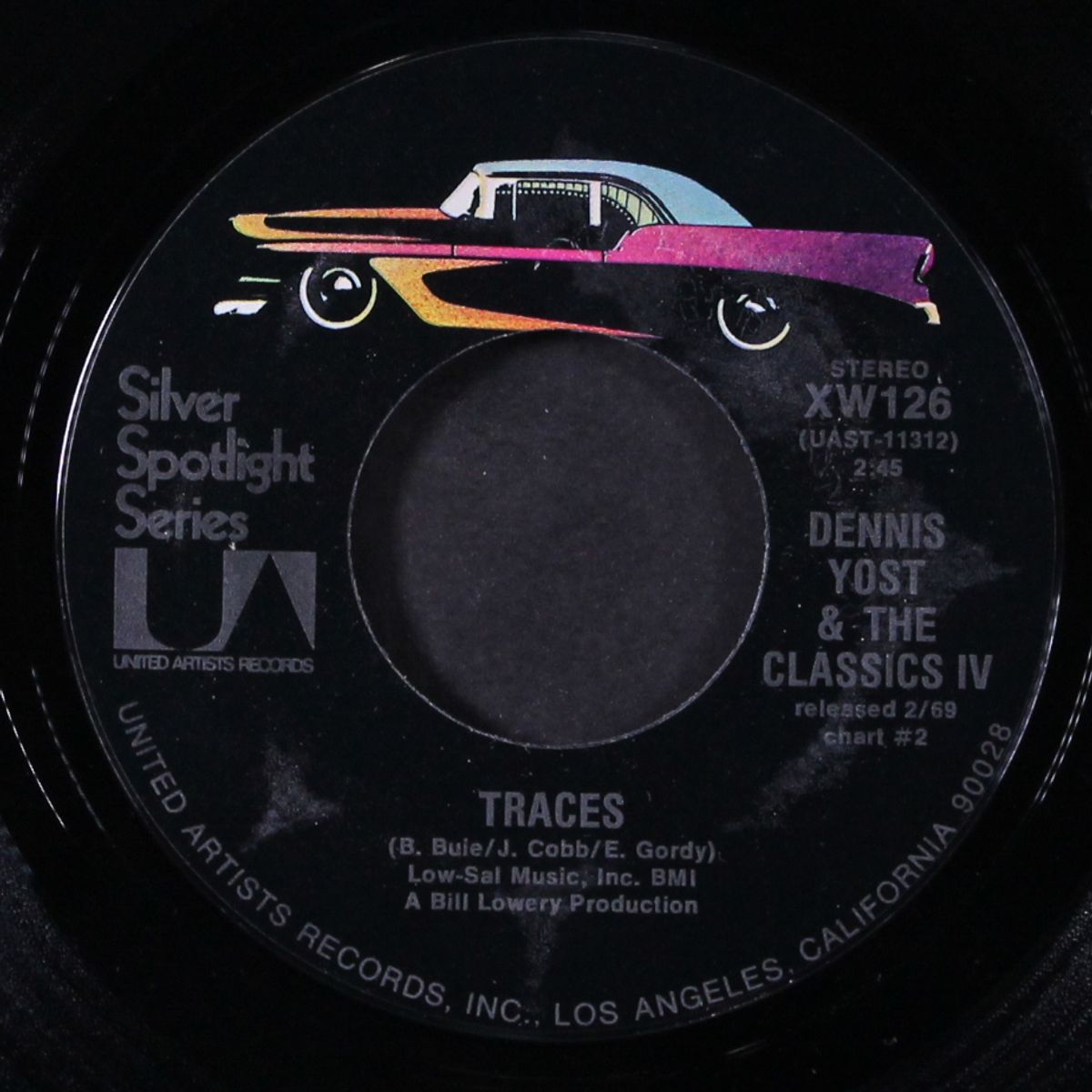 traces / everyday with you girl by DENNIS YOST & CLASSICS IV