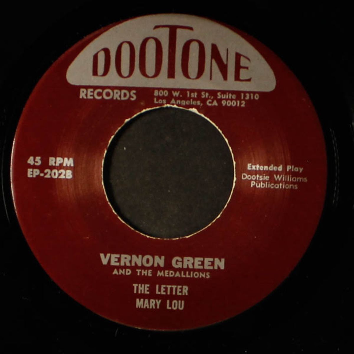 buick 59 + 3 by VERNON GREEN & MEDALLIONS