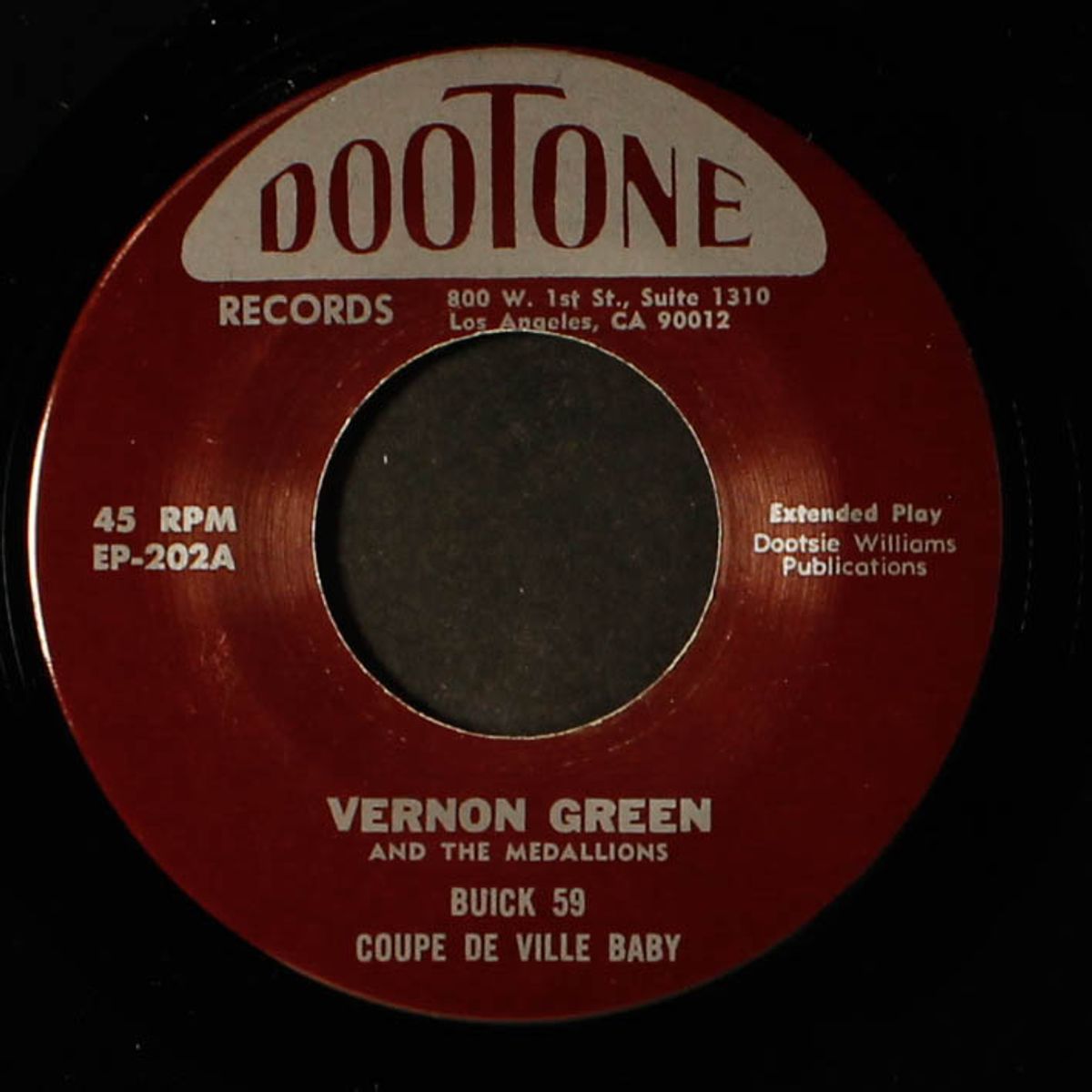 buick 59 + 3 by VERNON GREEN & MEDALLIONS
