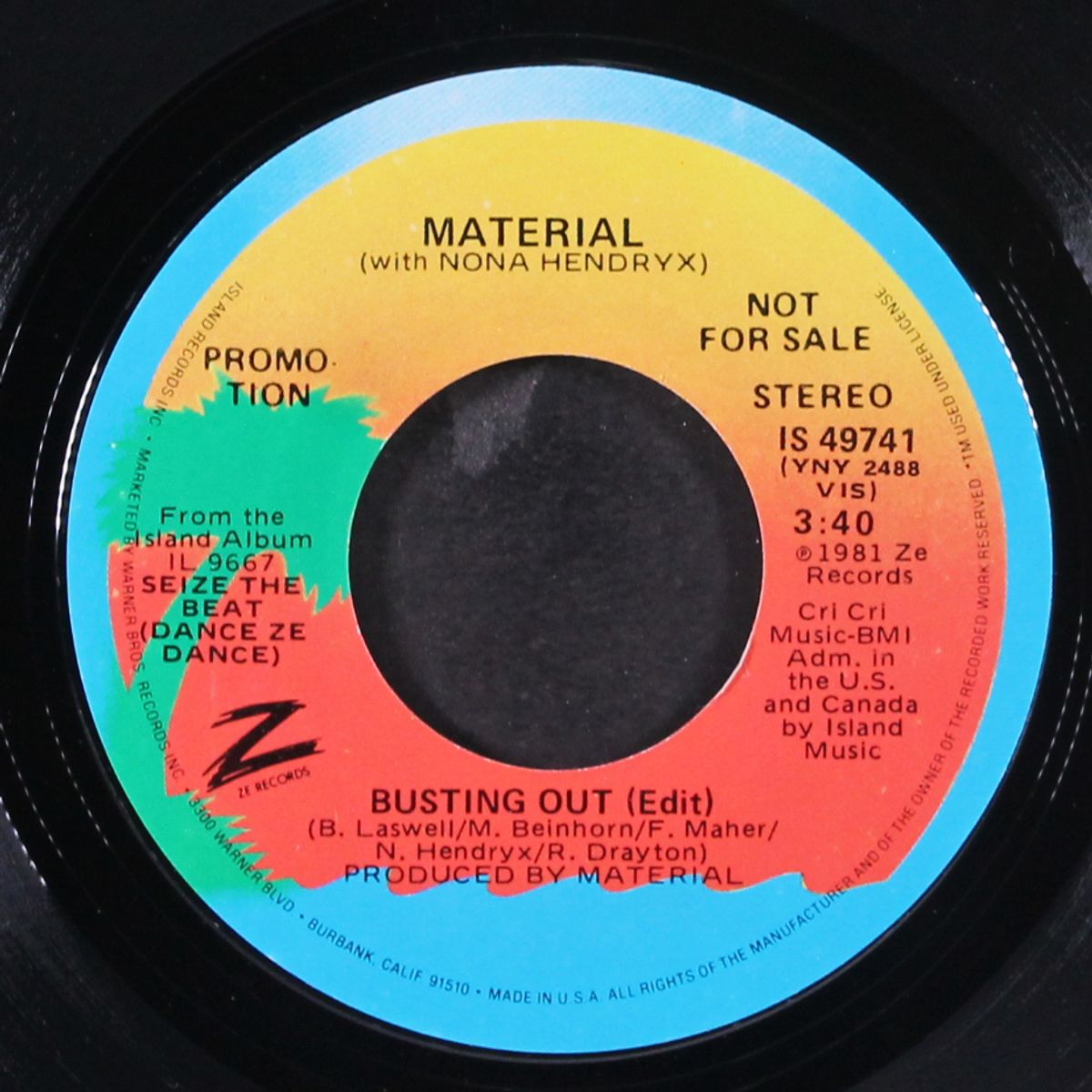 busting out / mono by MATERIAL