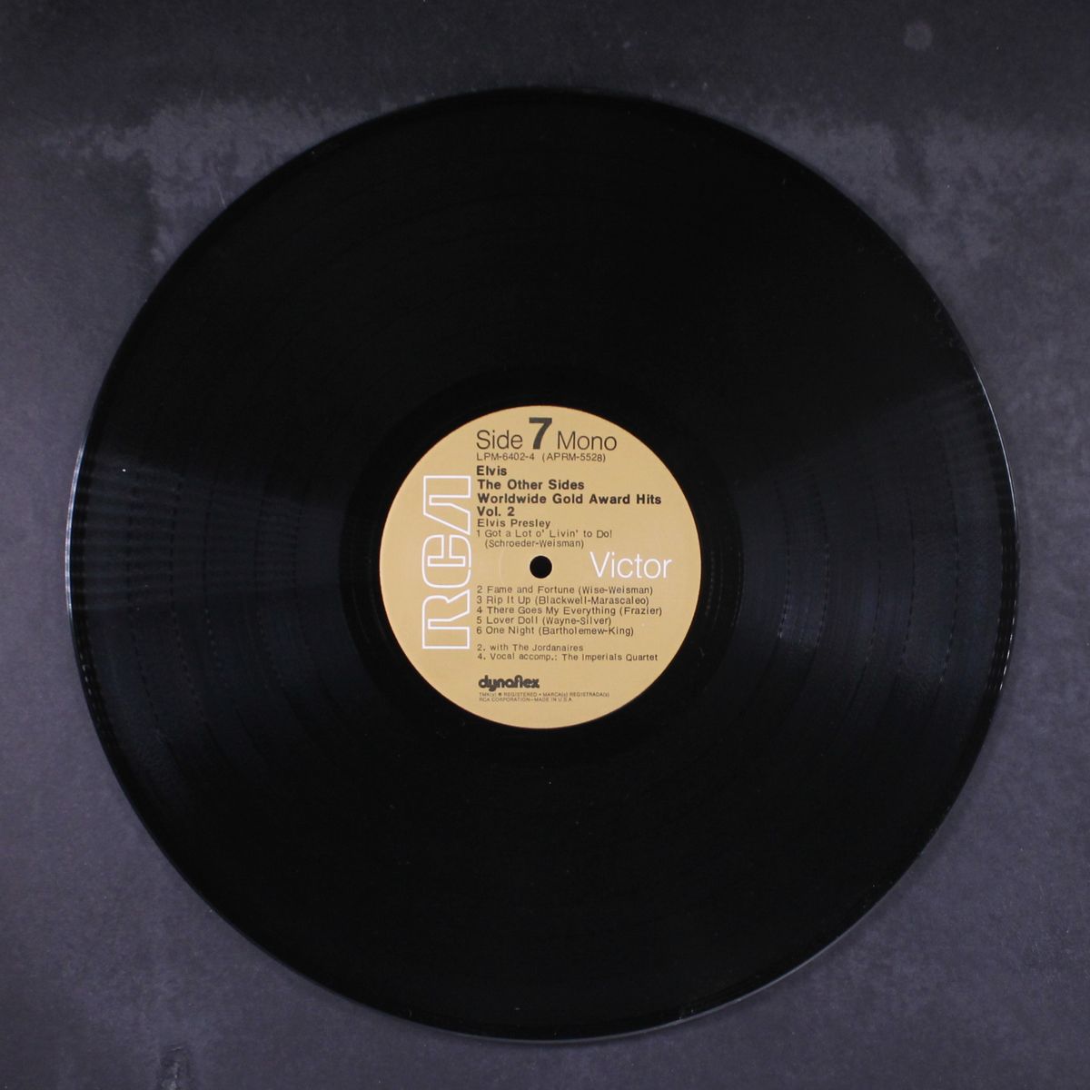 worldwide gold award hits, vol. 2 by ELVIS PRESLEY