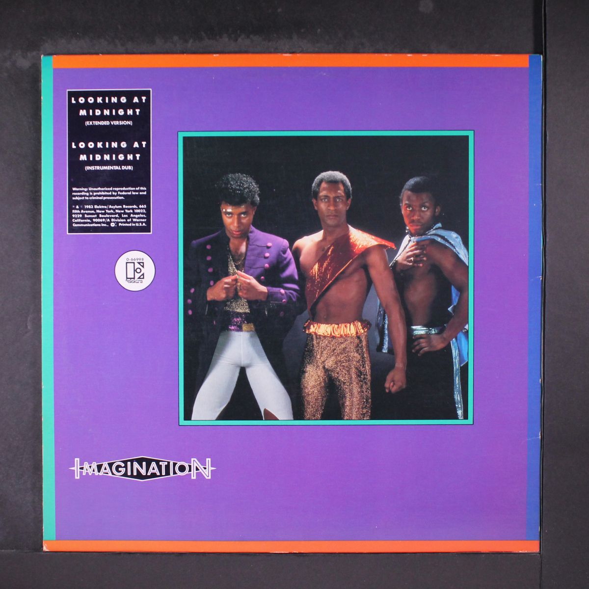 looking at midnight / instro dub by IMAGINATION