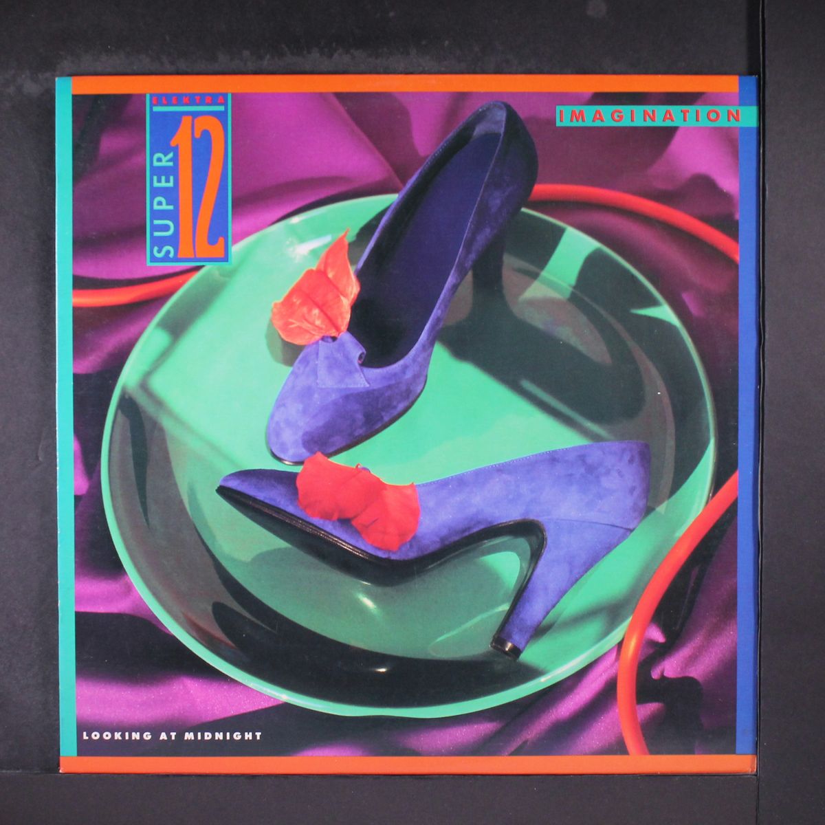 looking at midnight / instro dub by IMAGINATION